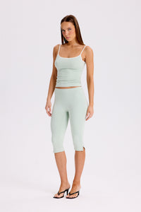SECOND SKIN CAPRI LEGGINGS - MATCHA