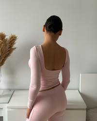 HOLE - SIRTI AÇIK UZUN KOLLU T-SHİRT- COTTON CANDY